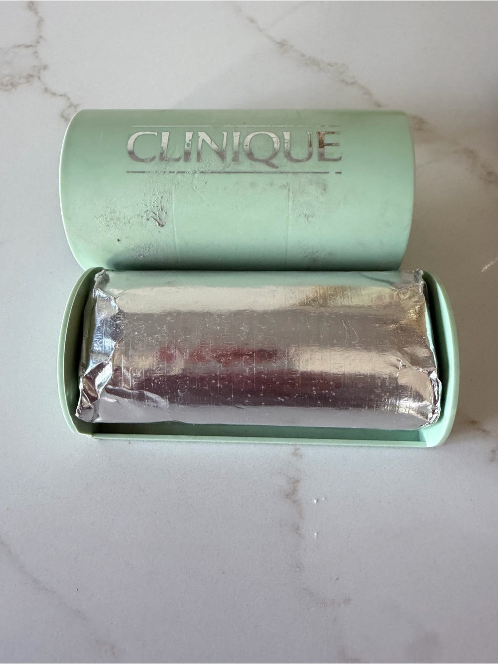 Clinique Mild Facial Soap Bar for Face, White Rectangular, 6 oz 171 g NEW